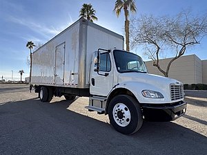 2018 Freightliner M2 106 - Box Van