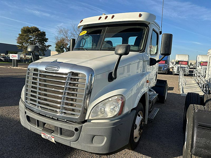 2019 Freightliner CASCADIA 125
