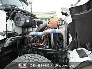 2013 Mack GU713