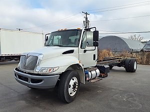 2018 International DuraStar 4300
