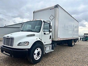 2017 Freightliner M2 106 - Box Van