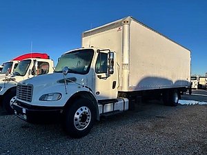 2015 Freightliner M2 106 - Day Cab