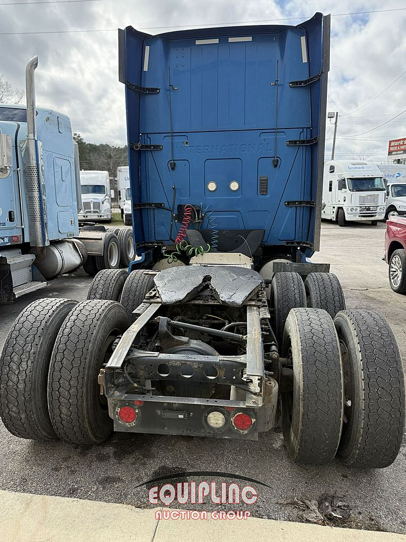 2019 International LT625