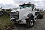 2013 Mack Granite GU813