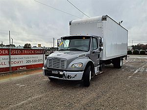 2013 Freightliner M2 106
