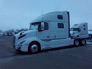 2025 Volvo VNL 860