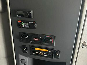 2025 Peterbilt 579