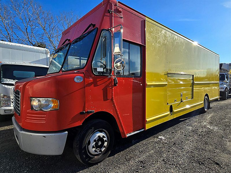 2017 Freightliner MT55