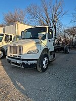 2018 Freightliner M2 106