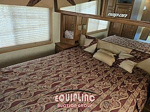1996 COUNTRY COACH INTRIGUE