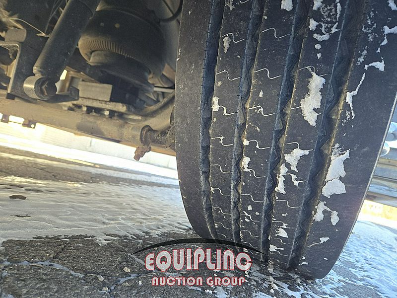 1996 COUNTRY COACH INTRIGUE