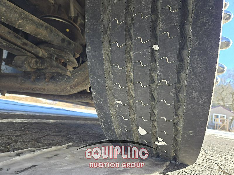 1996 COUNTRY COACH INTRIGUE