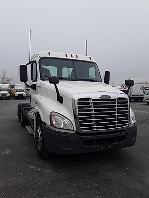 2018 Freightliner Cascadia 125