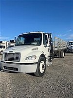2012 Freightliner M2 106