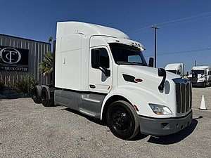 2018 Peterbilt 579