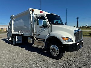 2025 Kenworth T380 - Day Cab