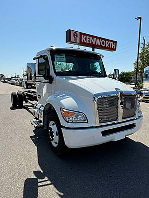 2025 Kenworth T280 - Cab & Chassis