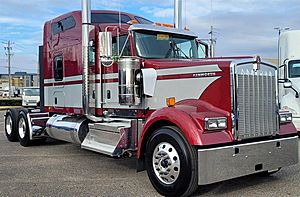 2025 Kenworth W900L