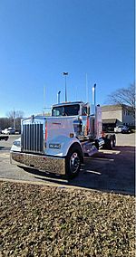 2025 Kenworth W900L