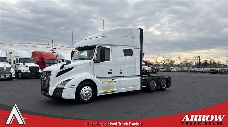 2021 Volvo VNL 740