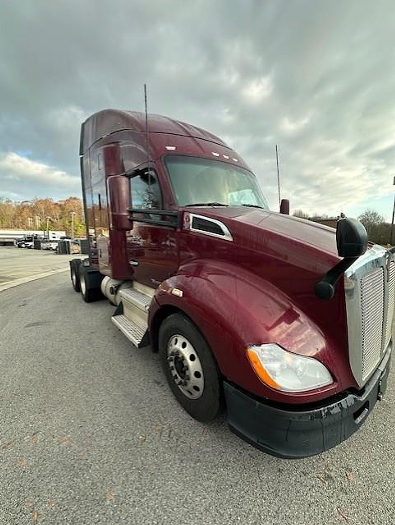 2021 Kenworth T680