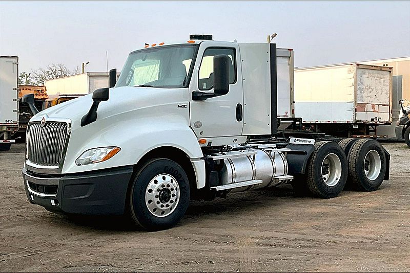 2020 International LT625