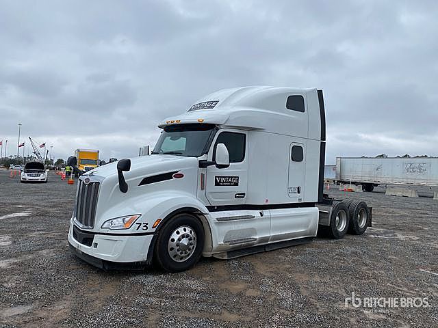 2023 Peterbilt 579
