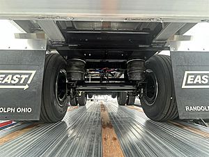 2027 East FLATBED - Flatbed Trailer