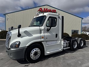 2020 Freightliner Cascadia 125