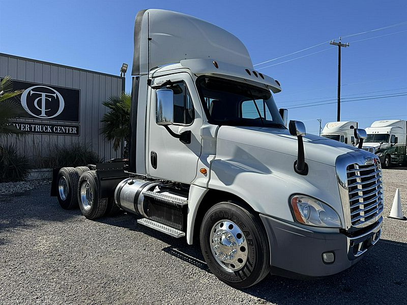 2017 Freightliner cascadia