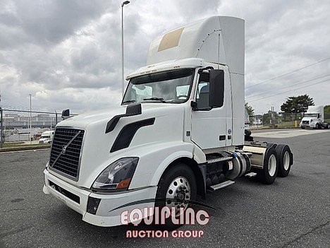 2013 Volvo VNL