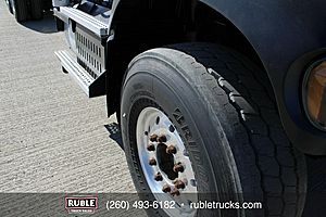 2013 Mack GU713