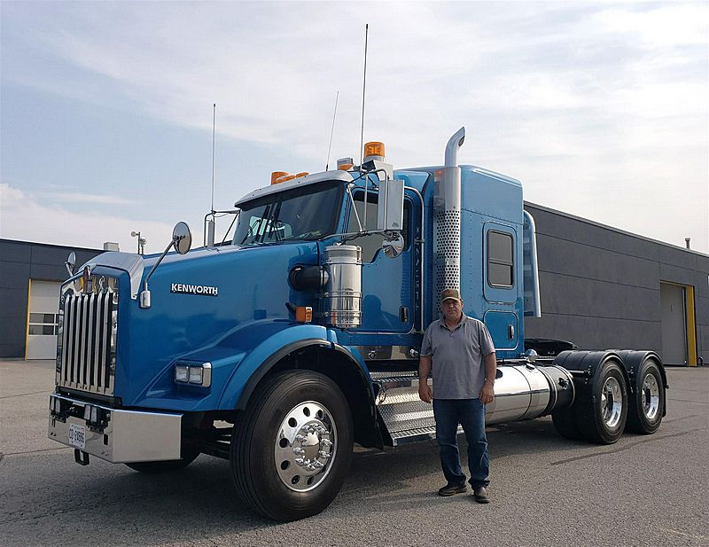 Kenworth T800 Trucks For Sale in Ontario (New & Used)