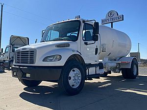 2007 Freightliner M2 112