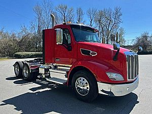 2019 Peterbilt 579 - Day Cab