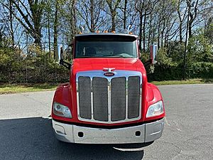 2019 Peterbilt 579 - Day Cab