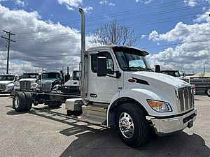 2026 Peterbilt 536