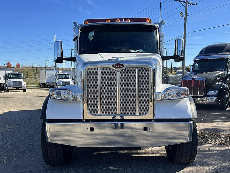 2026 Peterbilt 567