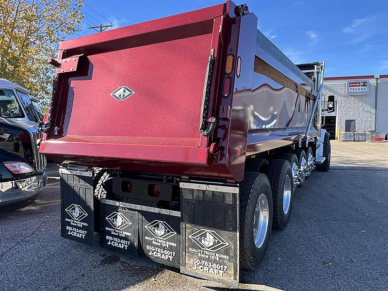 2026 Peterbilt 567