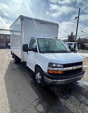 2019 Chevrolet 3500 - Cube Van