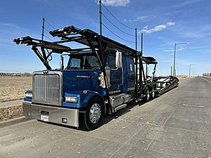 2017 Western Star 4900 - Sleeper Truck