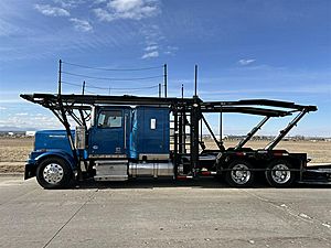 2017 Western Star 4900 - Sleeper Truck