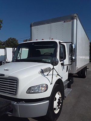 2018 Freightliner M2 106