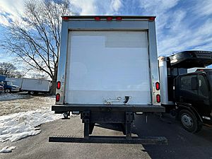 2016 Isuzu NRR