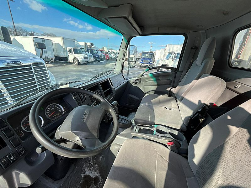 2016 Isuzu NRR