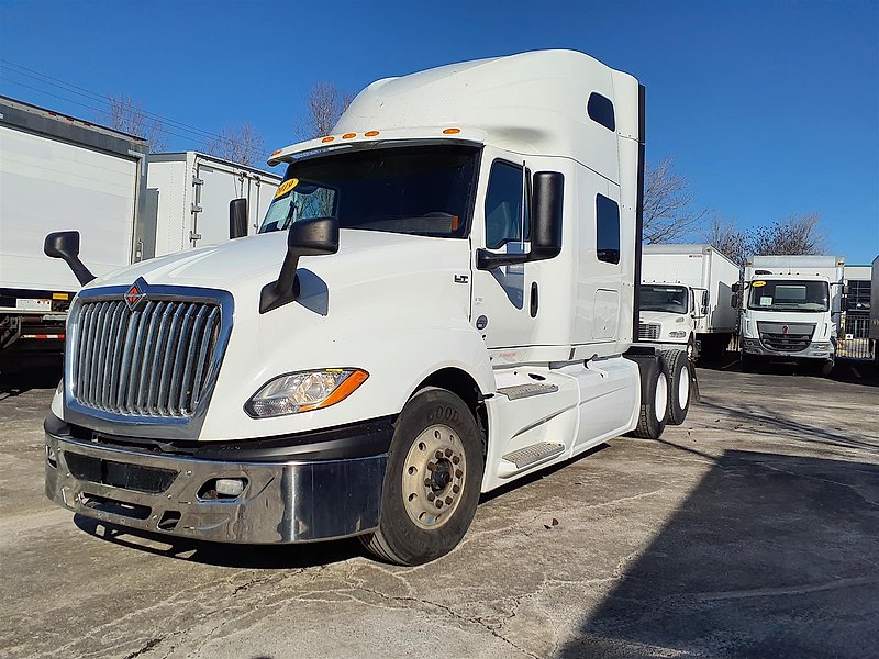 2019 International LT625