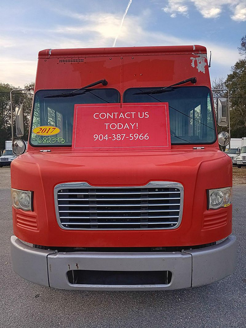 2017 Freightliner MT55