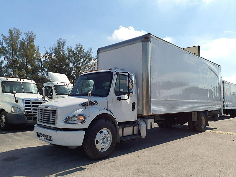 2015 Freightliner M2 106