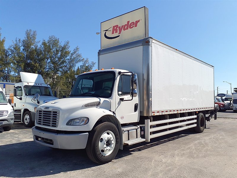 2018 Freightliner M2 106