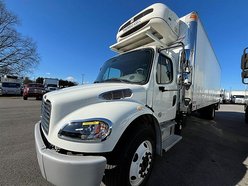 2019 Freightliner M2 106